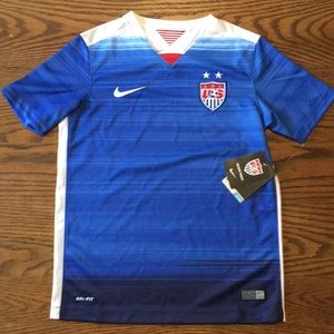 NWT Nike Soccer Tee